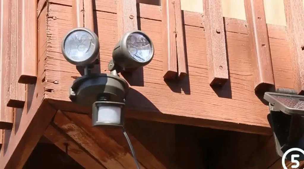 maxsa-solar-powered-carport-lights